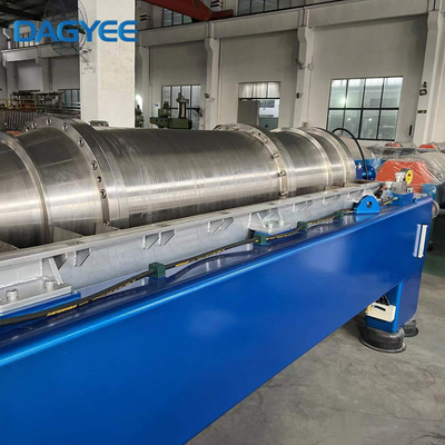 3 Phase LW220 Horizontal Centrifuge Full Hydraulic Screw Decanter Separator For Sale